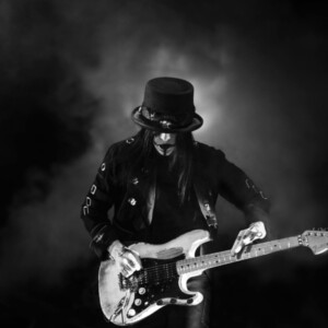 Mick Mars - The Other Side of Mars