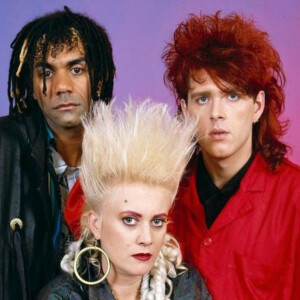 Thompson Twins - Industry & Seduction: A Thompson Twins Collection
